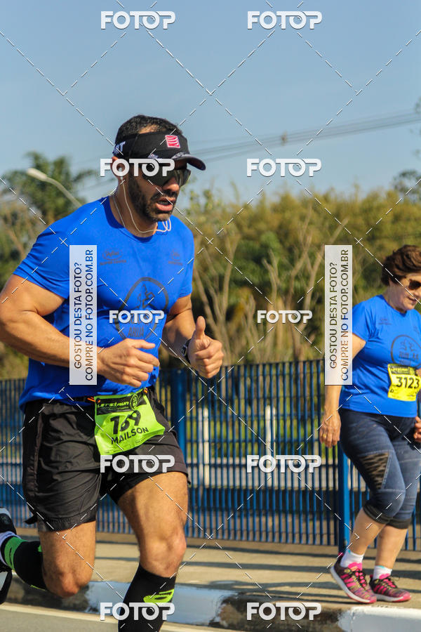 Buy your photos of the eventRun Aruja 2018 on Fotop