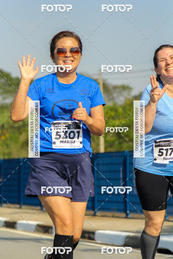 Buy your photos of the eventRun Aruja 2018 on Fotop