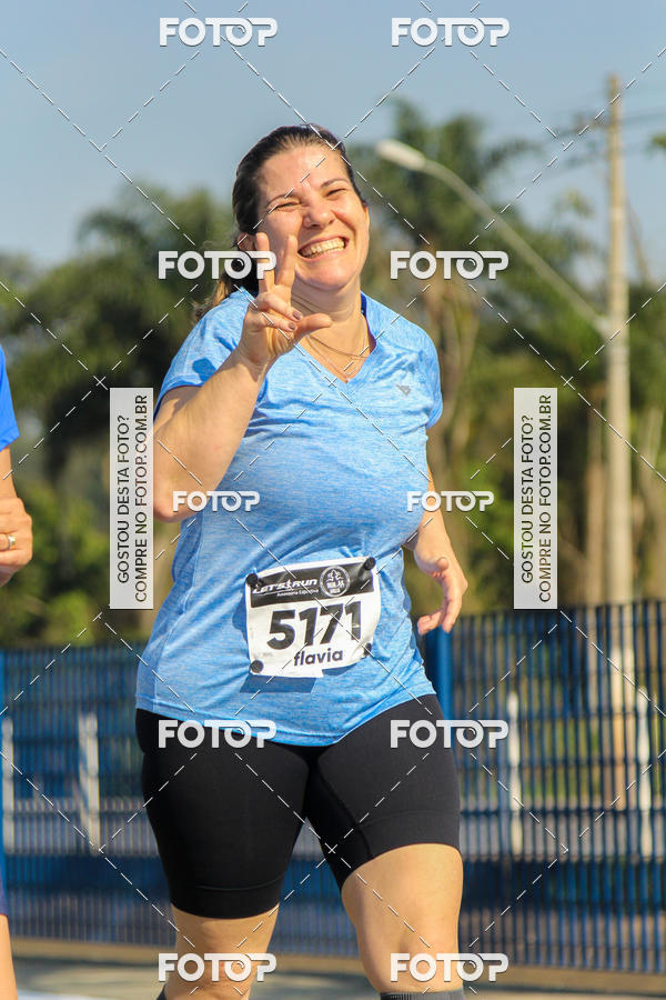 Buy your photos of the eventRun Aruja 2018 on Fotop