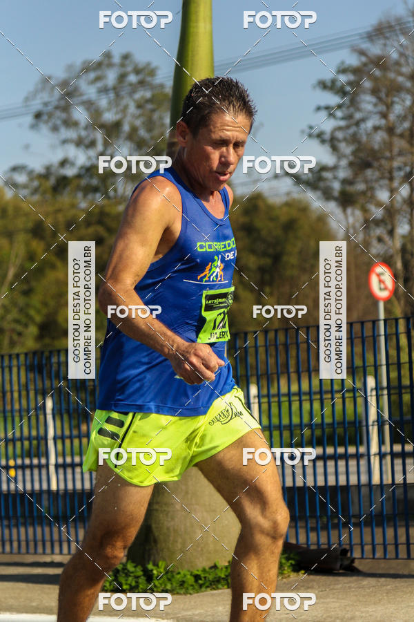 Buy your photos of the eventRun Aruja 2018 on Fotop