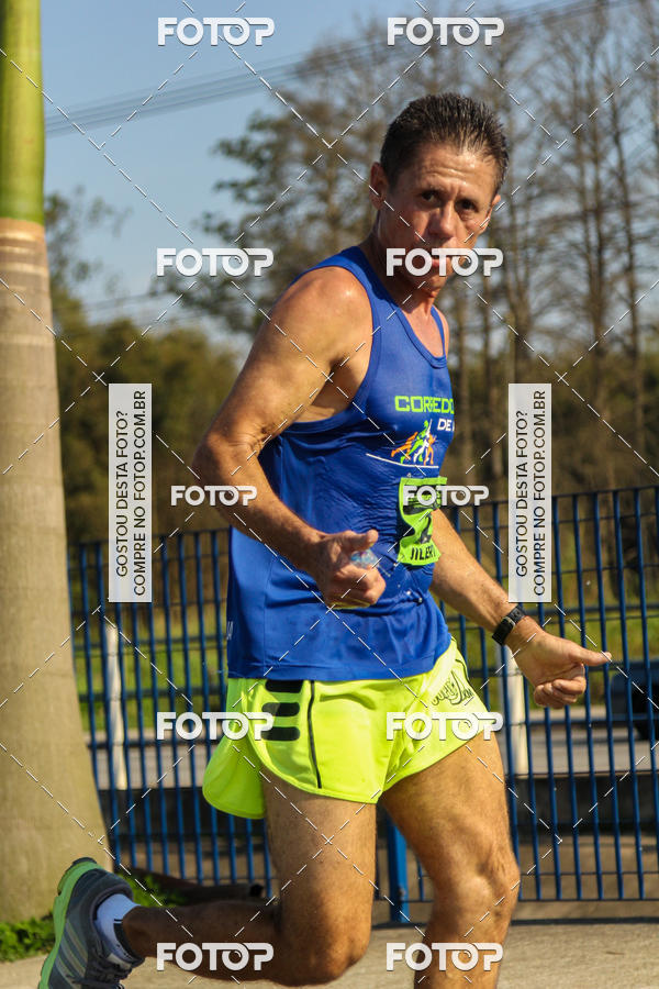 Buy your photos of the eventRun Aruja 2018 on Fotop