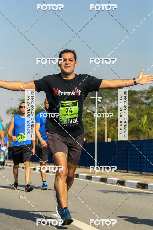 Buy your photos of the eventRun Aruja 2018 on Fotop