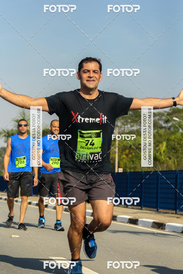 Buy your photos of the eventRun Aruja 2018 on Fotop