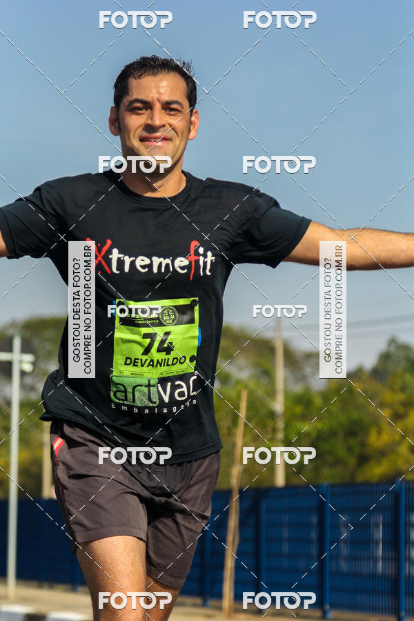 Buy your photos of the eventRun Aruja 2018 on Fotop