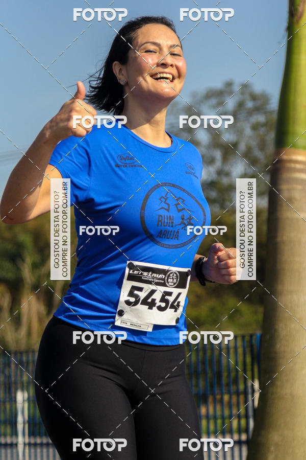 Buy your photos of the eventRun Aruja 2018 on Fotop