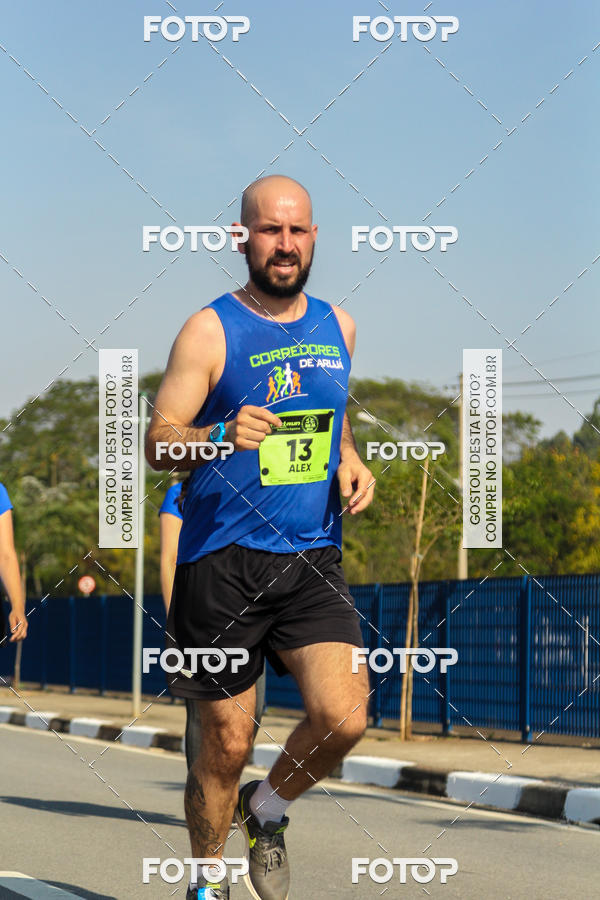 Buy your photos of the eventRun Aruja 2018 on Fotop