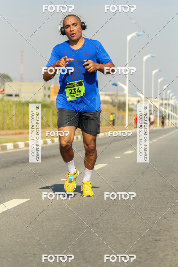 Buy your photos of the eventRun Aruja 2018 on Fotop