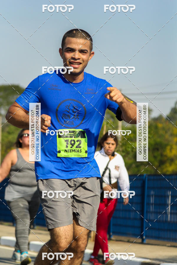 Buy your photos of the eventRun Aruja 2018 on Fotop