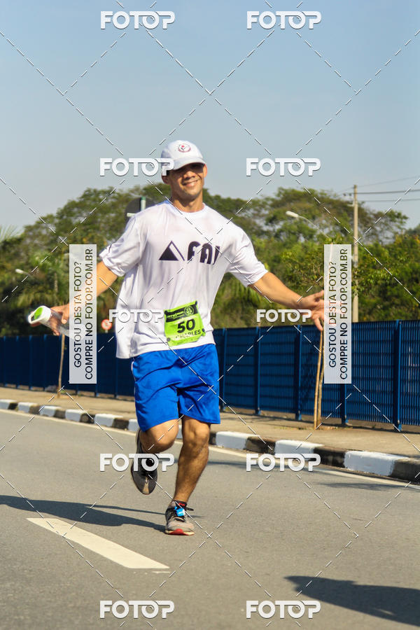 Buy your photos of the eventRun Aruja 2018 on Fotop