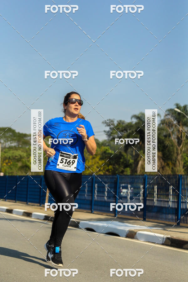 Buy your photos of the eventRun Aruja 2018 on Fotop