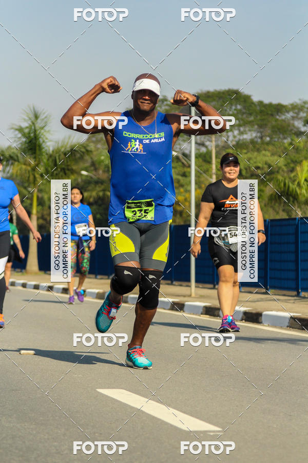 Buy your photos of the eventRun Aruja 2018 on Fotop