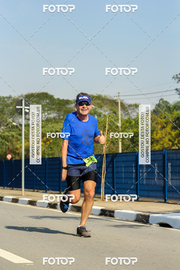 Buy your photos of the eventRun Aruja 2018 on Fotop