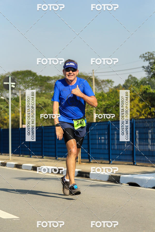 Buy your photos of the eventRun Aruja 2018 on Fotop