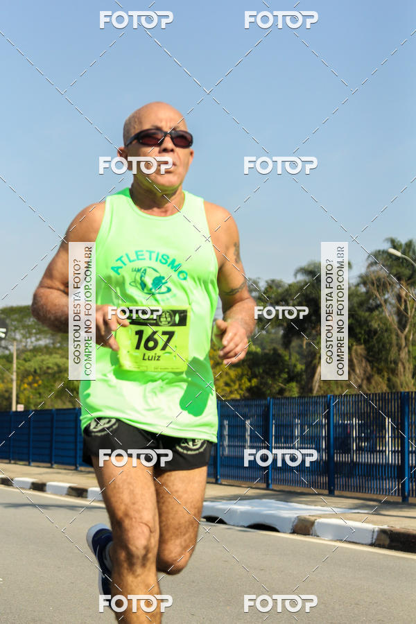 Buy your photos of the eventRun Aruja 2018 on Fotop