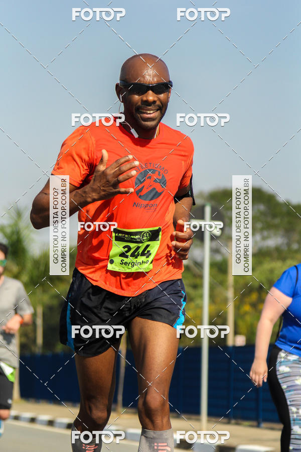 Buy your photos of the eventRun Aruja 2018 on Fotop