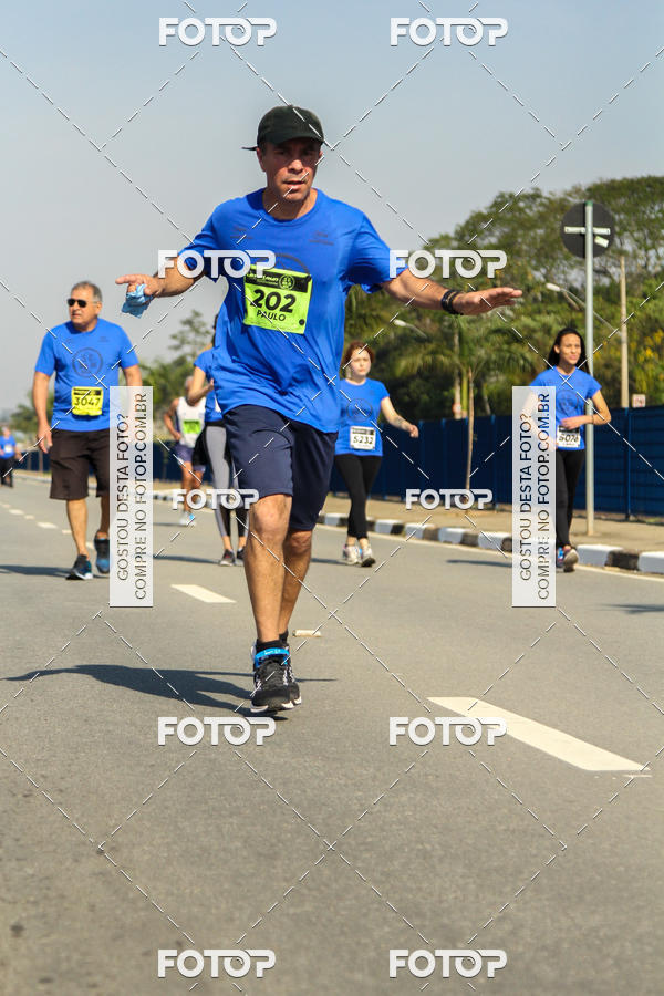 Buy your photos of the eventRun Aruja 2018 on Fotop