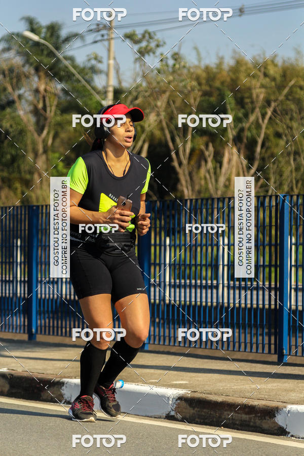 Buy your photos of the eventRun Aruja 2018 on Fotop