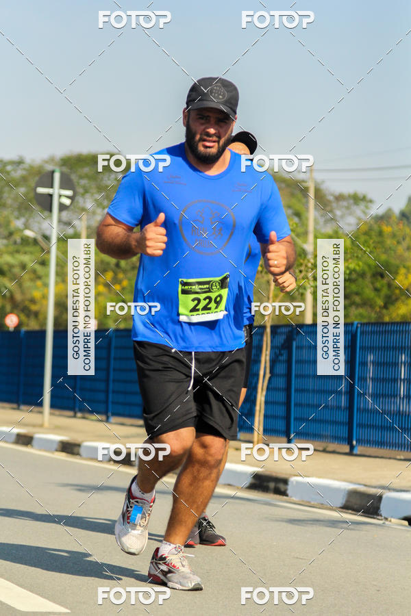 Buy your photos of the eventRun Aruja 2018 on Fotop