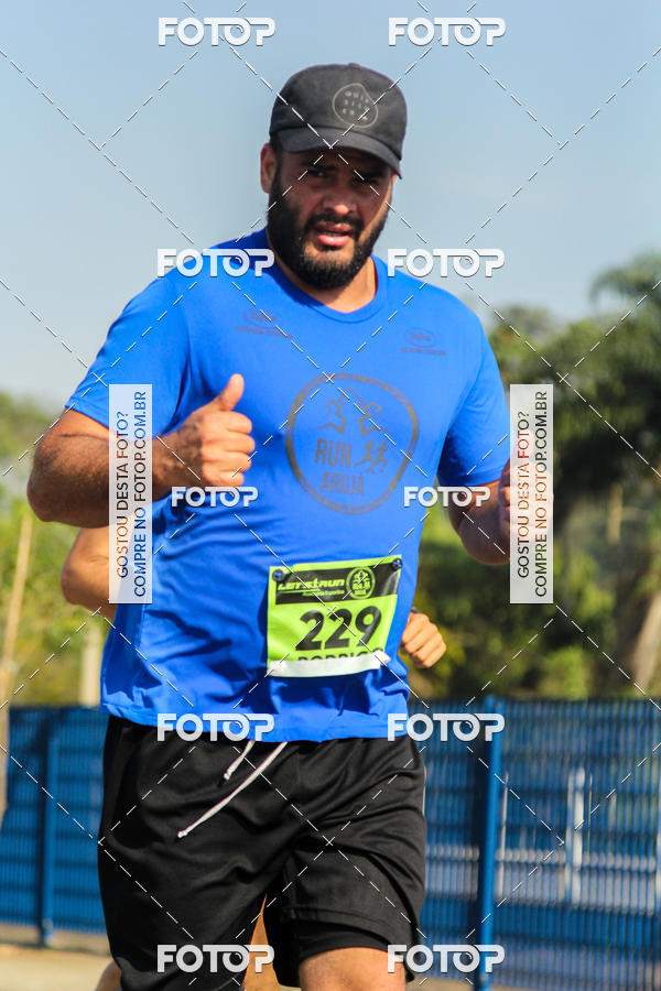 Buy your photos of the eventRun Aruja 2018 on Fotop