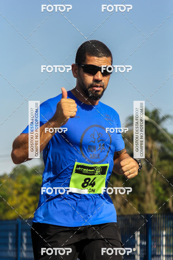 Buy your photos of the eventRun Aruja 2018 on Fotop