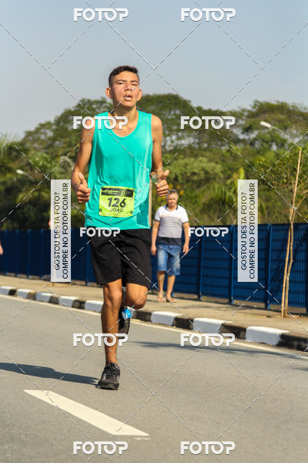 Buy your photos of the eventRun Aruja 2018 on Fotop