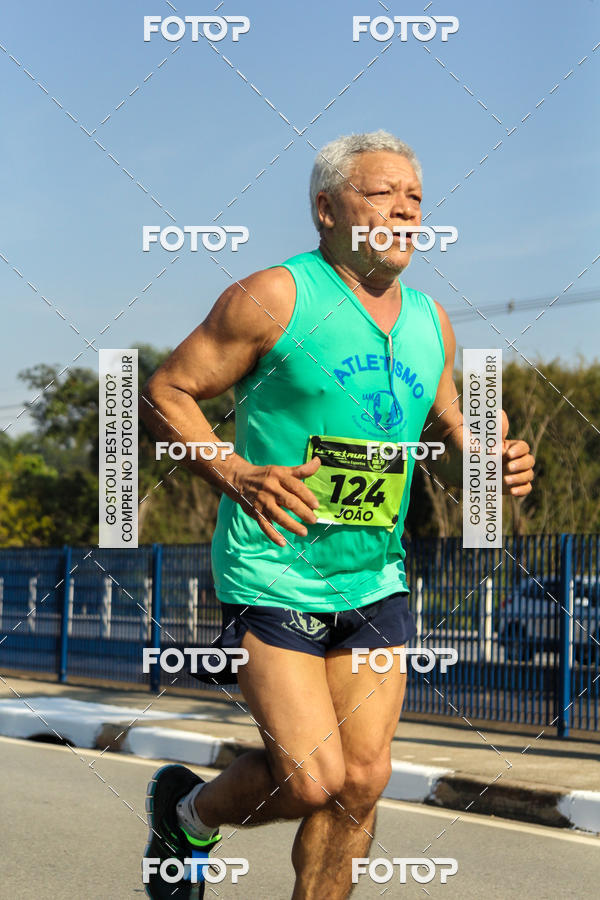 Buy your photos of the eventRun Aruja 2018 on Fotop