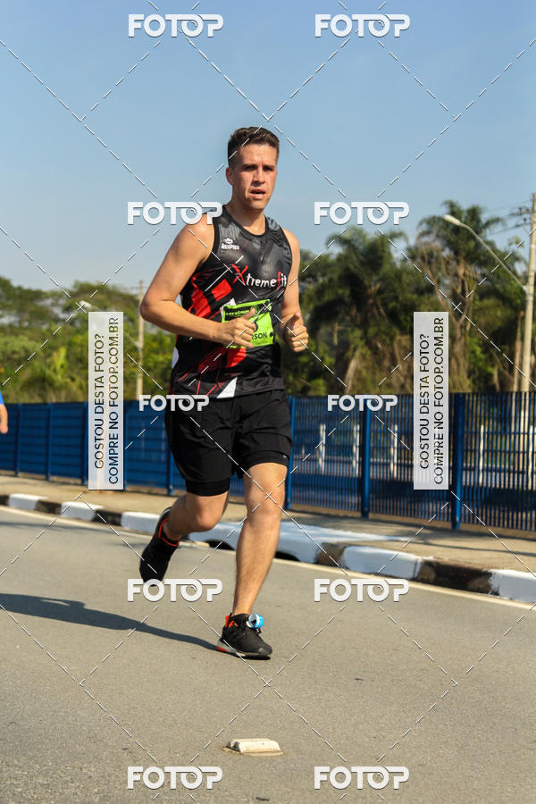 Buy your photos of the eventRun Aruja 2018 on Fotop