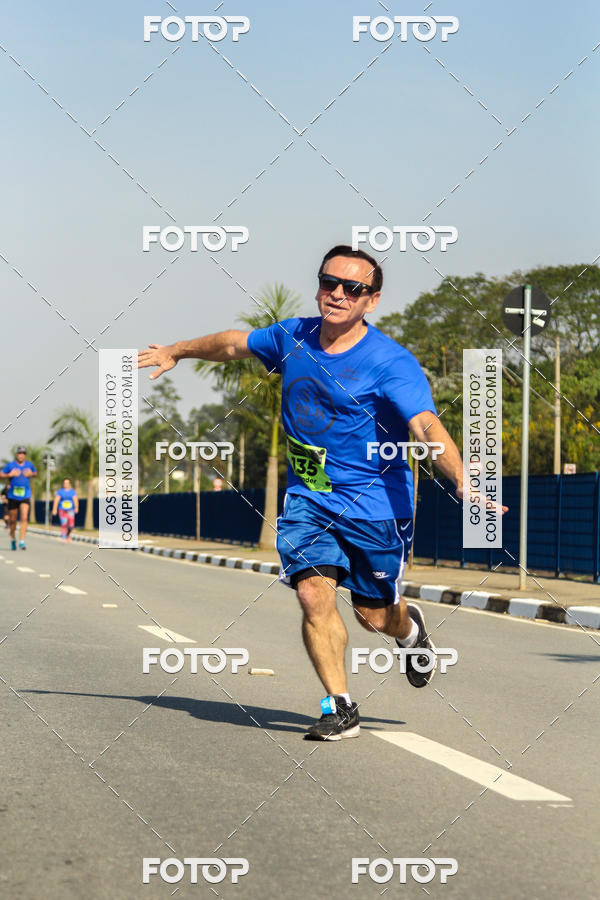 Buy your photos of the eventRun Aruja 2018 on Fotop