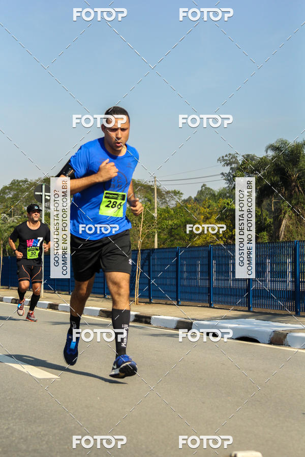 Buy your photos of the eventRun Aruja 2018 on Fotop