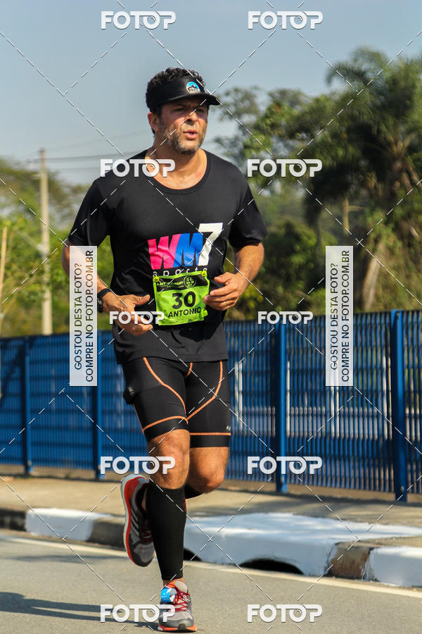 Buy your photos of the eventRun Aruja 2018 on Fotop