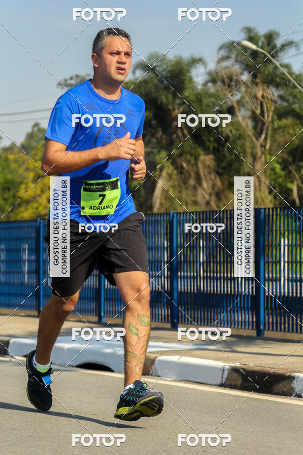 Buy your photos of the eventRun Aruja 2018 on Fotop