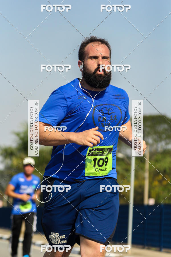 Buy your photos of the eventRun Aruja 2018 on Fotop