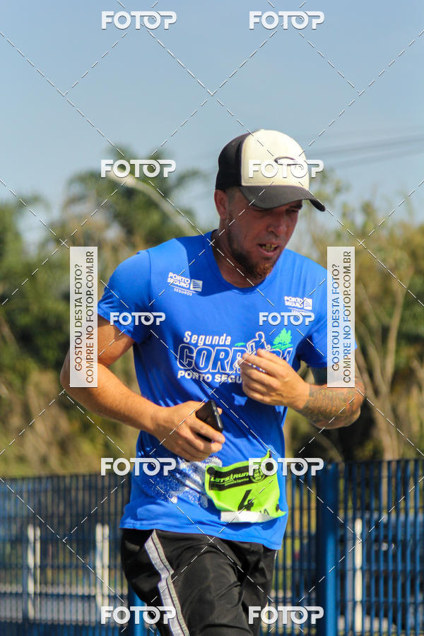 Buy your photos of the eventRun Aruja 2018 on Fotop