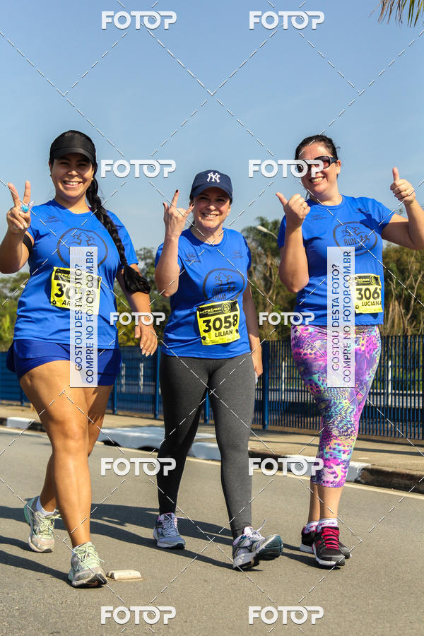 Buy your photos of the eventRun Aruja 2018 on Fotop