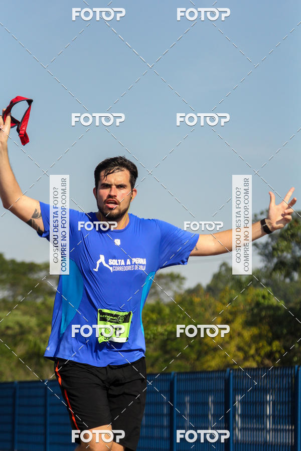 Buy your photos of the eventRun Aruja 2018 on Fotop