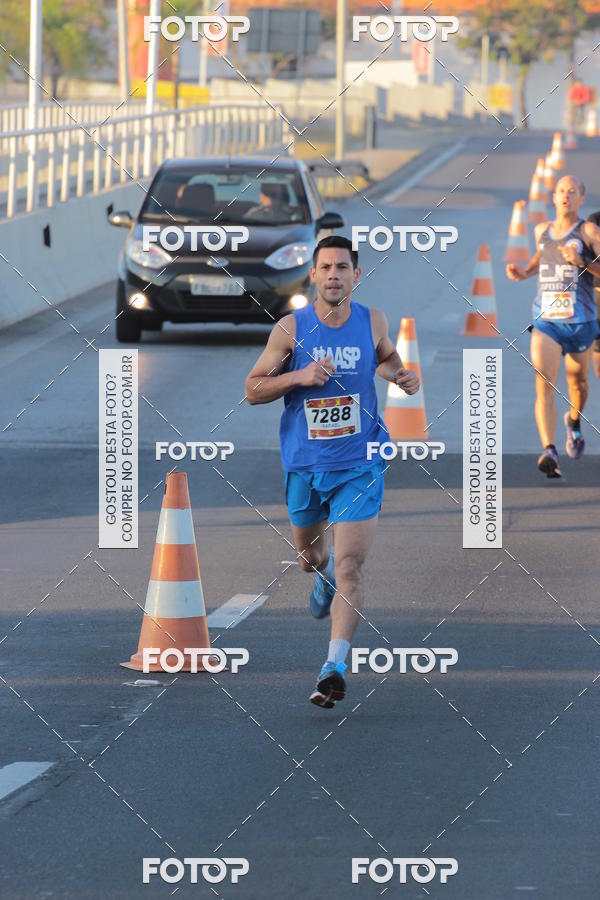 Buy your photos of the event1 Iguatemi Esplanada Business RUN 7K on Fotop