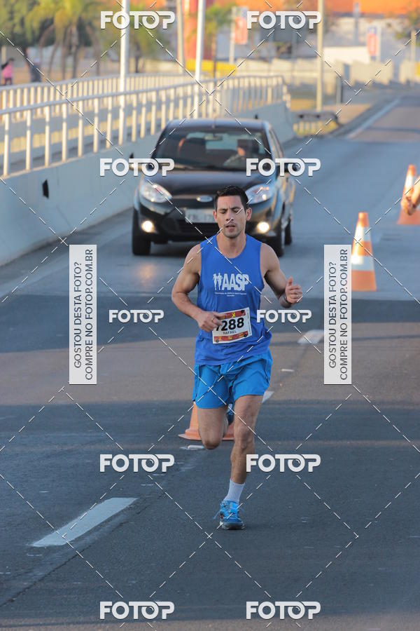 Buy your photos of the event1 Iguatemi Esplanada Business RUN 7K on Fotop