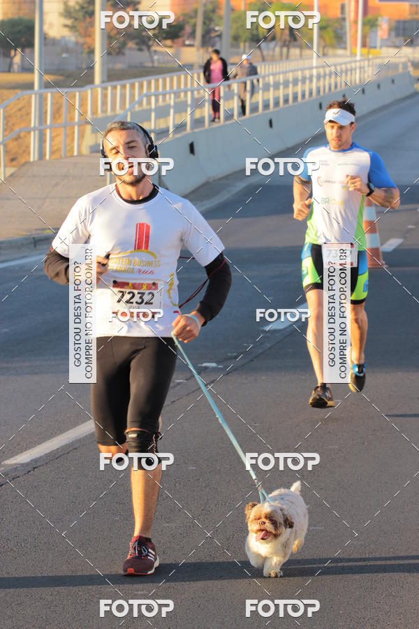 Buy your photos of the event1 Iguatemi Esplanada Business RUN 7K on Fotop