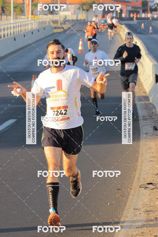 Buy your photos of the event1� Iguatemi Esplanada Business RUN 7K on Fotop