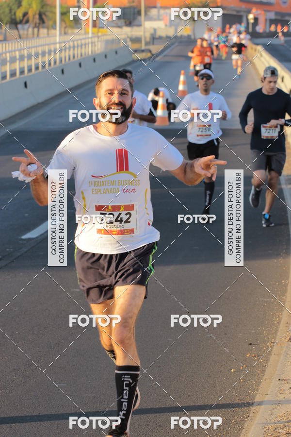 Buy your photos of the event1� Iguatemi Esplanada Business RUN 7K on Fotop