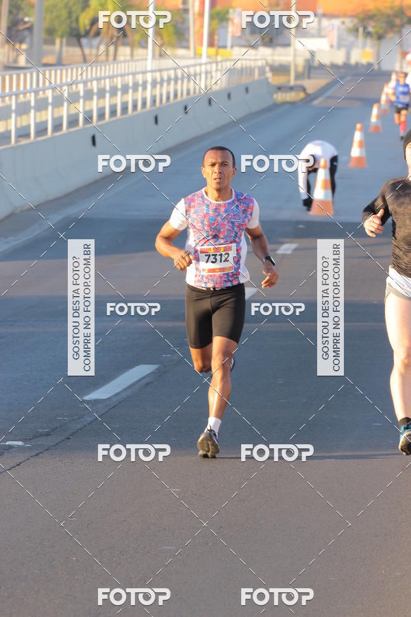 Buy your photos of the event1� Iguatemi Esplanada Business RUN 7K on Fotop