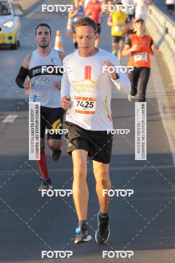 Buy your photos of the event1� Iguatemi Esplanada Business RUN 7K on Fotop
