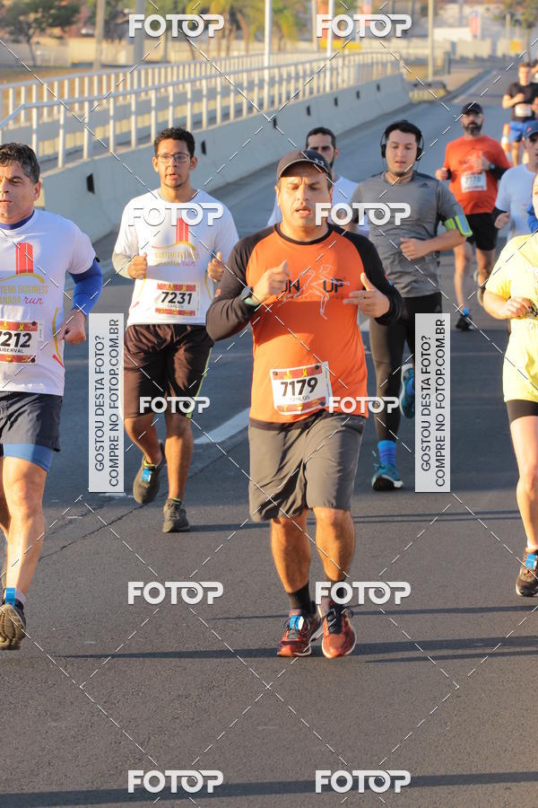 Buy your photos of the event1� Iguatemi Esplanada Business RUN 7K on Fotop