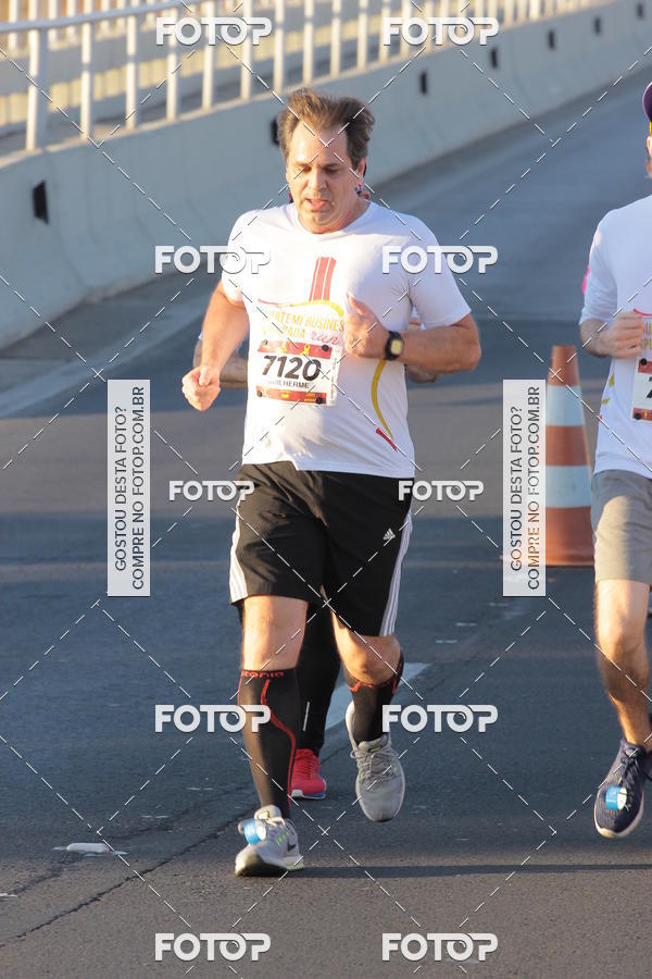Buy your photos of the event1� Iguatemi Esplanada Business RUN 7K on Fotop