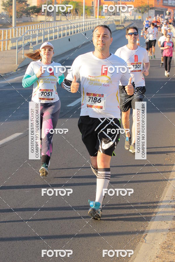 Buy your photos of the event1� Iguatemi Esplanada Business RUN 7K on Fotop