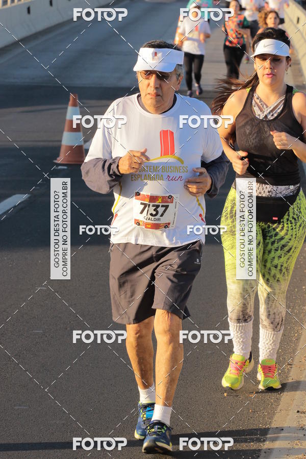 Buy your photos of the event1� Iguatemi Esplanada Business RUN 7K on Fotop