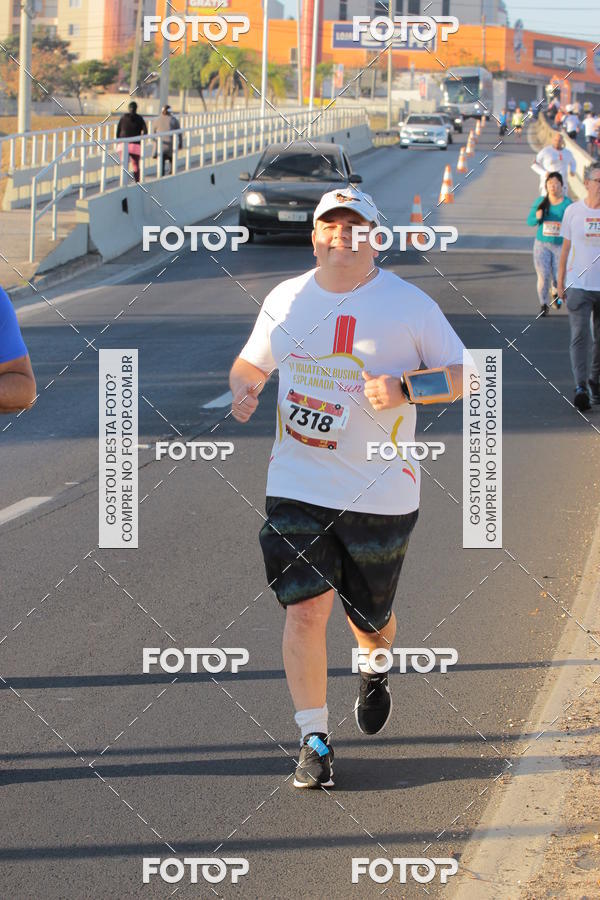 Buy your photos of the event1� Iguatemi Esplanada Business RUN 7K on Fotop