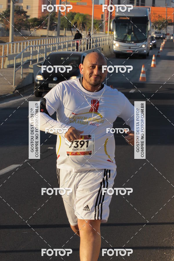 Buy your photos of the event1� Iguatemi Esplanada Business RUN 7K on Fotop