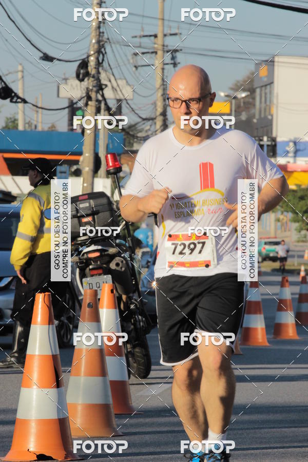 Buy your photos of the event1� Iguatemi Esplanada Business RUN 7K on Fotop