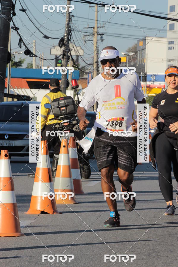 Buy your photos of the event1� Iguatemi Esplanada Business RUN 7K on Fotop